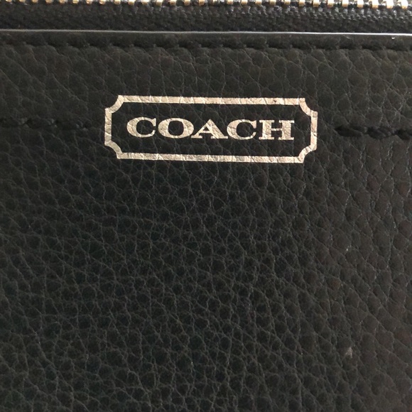 Coach Leather Clutch Wristlet // Bad Zipper - Picture 3 of 10